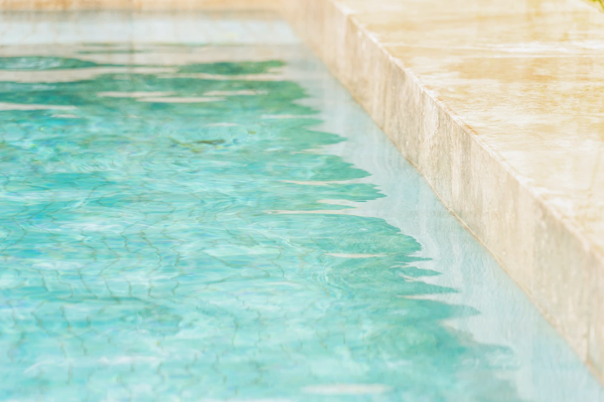 COMMENT ENTRETENIR MA PISCINE COQUE ?