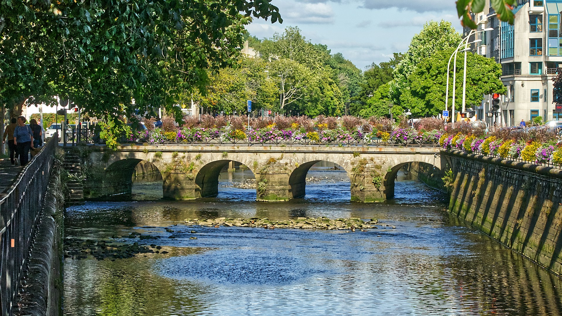 Piscine coque haut de gamme Quimper  